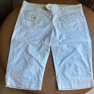 NOR Women's Classic White Bermuda Shorts